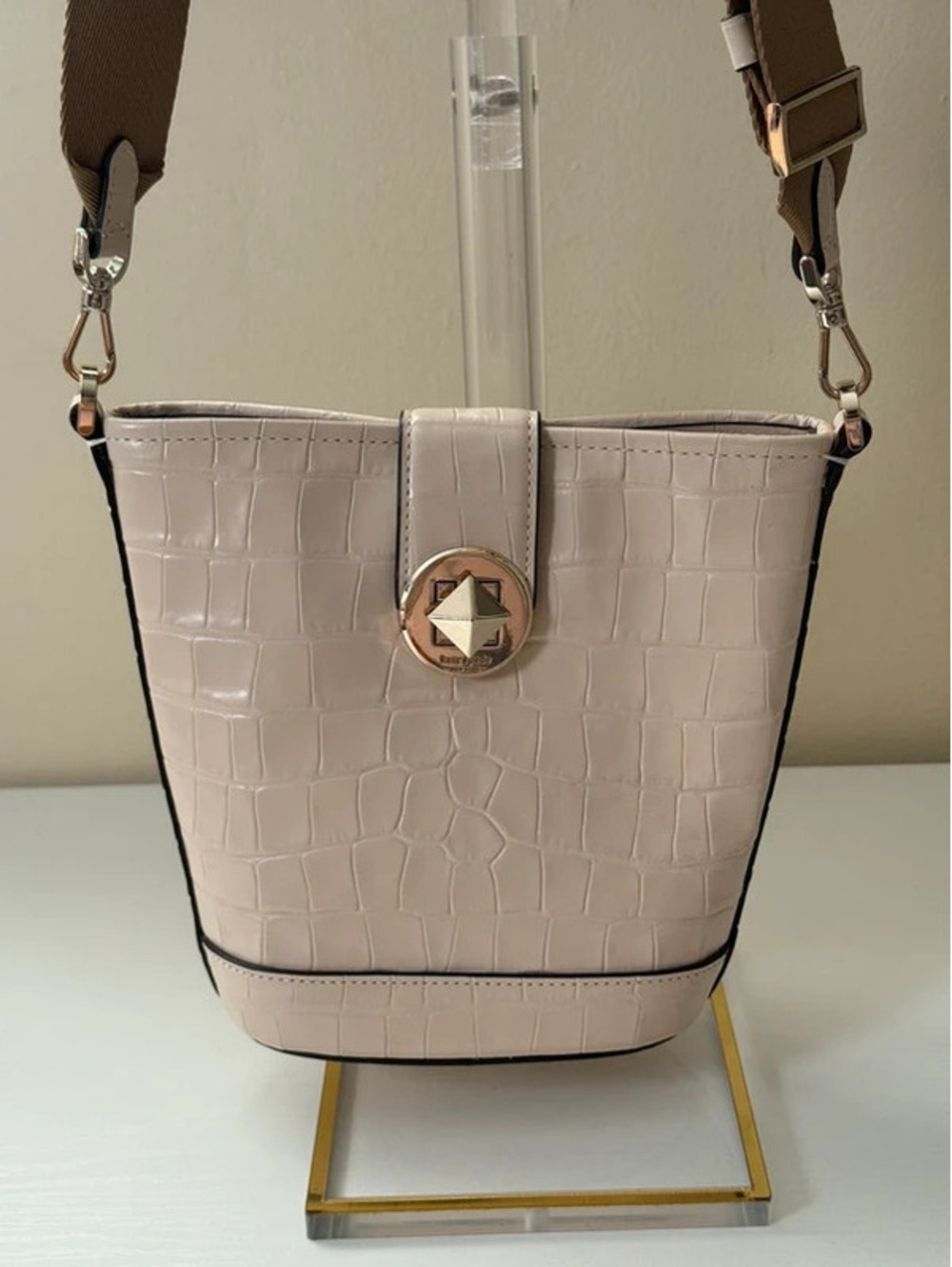 Kate Spade New York Croc Embossed Bucket Crossbody Bag Beige Taupe K9376